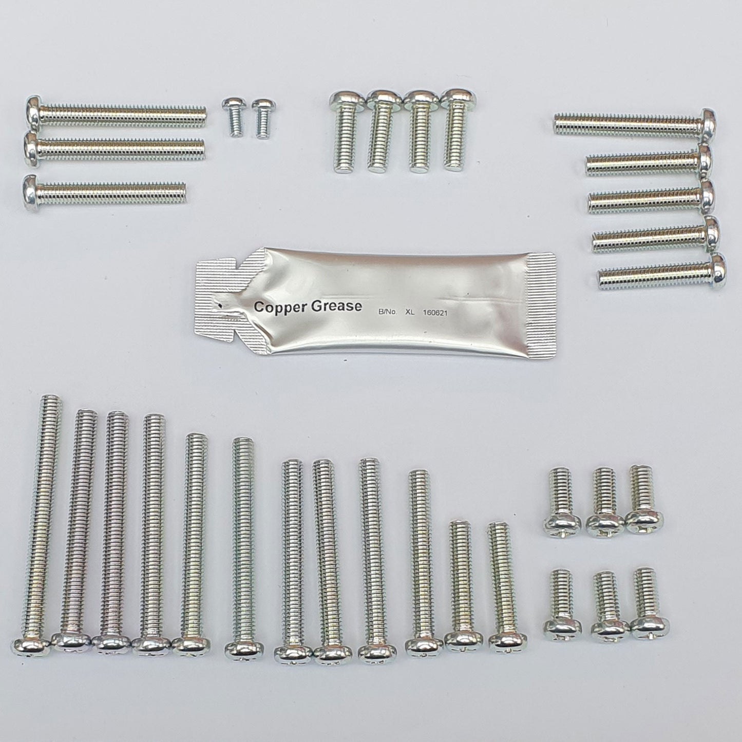 Yamaha JT1L 1971 J.I.S Pan Head Engine Casing/Crankcase Kit Zinc