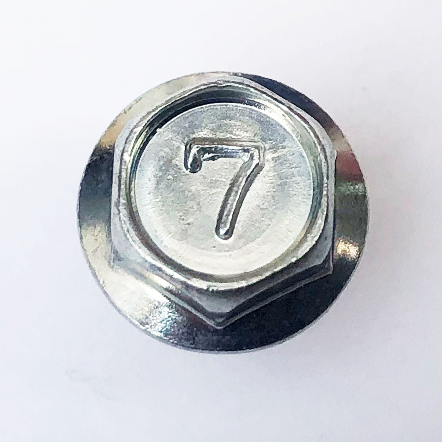 130G0612 M6x12 Mark 7 Flanged Hex Bolt Trivalent White Close up