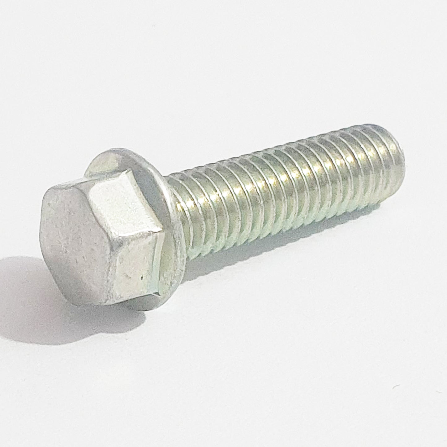 M6x22 Small Head Flanged Bolt Trivalent White JIS 132B0622