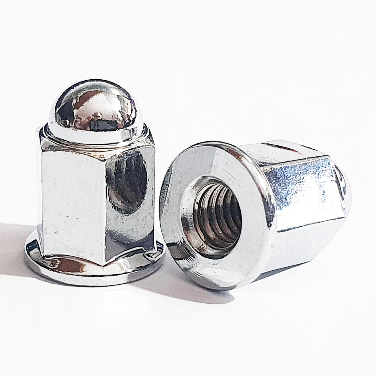 90304-438-000 M6 Long Dome Exhaust Nut Chrome Steel Made in Japan
M6 thread 1.00mm pitch 10mm spanner Size
Nut Height 16.30mm
Ideal for exhaust nuts