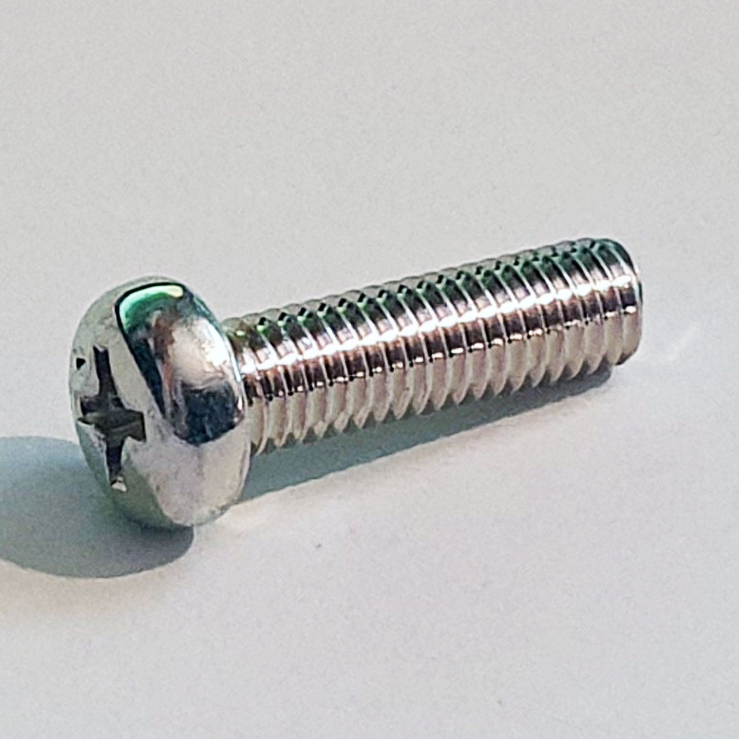 M5 x 18 Phil Pan Trivalent White Cr-3 JIS 220B0518 02112-05188 93500-050180A 98580-05018