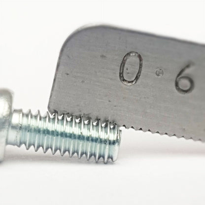 M3x12 M3-(0.60) x 12 Phil Pan Head Screw Former JIS 0.60 Pitch Trivalent White Cr-3 close up