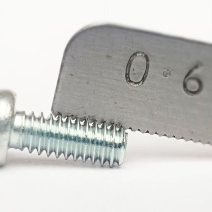 M3x8 M3-(0.60) x 8 Phil Pan Head Screw Former JIS 0.60 Pitch. Trivalent White Cr-3 close up