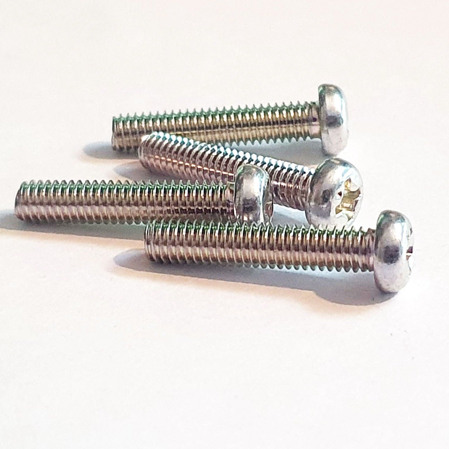 M4 x 55 Phil Pan Trivalent White Cr-3 JIS 220B0455 02112-04558 93500-040550A 98501-04055